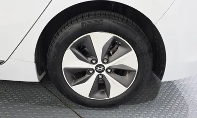 Hyundai Ioniq 2018, 109753 км, за 13500000 KRW - фото 22
