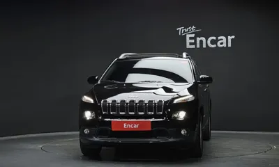 Jeep Cherokee 2017, 62538 км, за 12900000 KRW