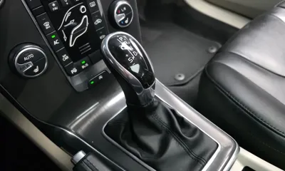 Volvo V40 2016, 97313 км, за 7900000 KRW - фото 9