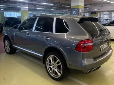 Porsche Cayenne 2008, 106500 км, за 10900000 KRW