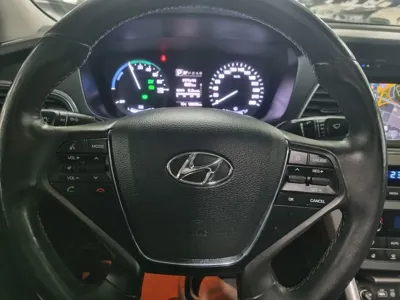 Hyundai Sonata 2015, 184678 км, за 6990000 KRW - фото 16