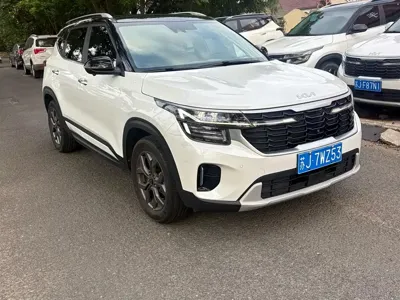 Kia Seltos 2023, 16000 км, за 109000 CNY
