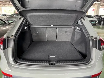 Audi Q4 e-tron 2023, 60000 км, за 119800 CNY - фото 9