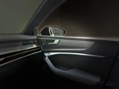 Audi A7L 2025, 5400 км, за 328000 CNY - фото 14