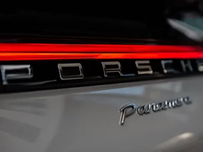 Porsche Panamera 2022, 25000 км, за 648000 CNY - фото 6