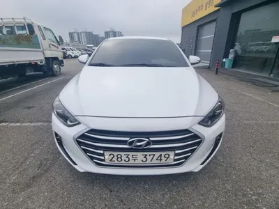 Hyundai Avante 2018, 122169 км, за 8900000 KRW - фото 3