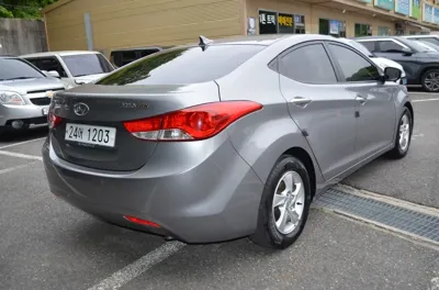 Hyundai Avante 2013, 182099 км, за 4500000 KRW - фото 6