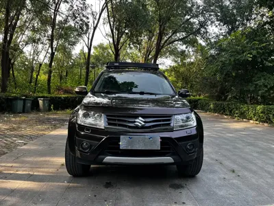 Suzuki Grand Vitara 2016, 140000 км, за 49800 CNY