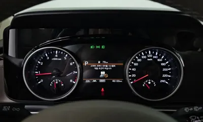 Kia Canival 2023, 46100 км, за 27300000 KRW - фото 8