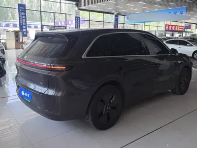 Li Auto Li L6 2024, 30900 км, за 178600 CNY
