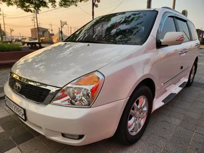 Kia Canival 2013, 170000 км, за 4900000 KRW