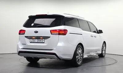 Kia Canival 2016, 146464 км, за 10800000 KRW