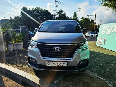 Hyundai Starex · 2021 год