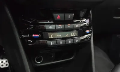 Peugeot 2008 2018, 30891 км, за 8500000 KRW - фото 31