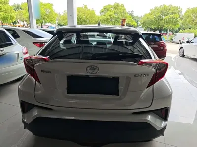 Toyota C-HR 2020, 65300 км, за 62300 CNY - фото 6