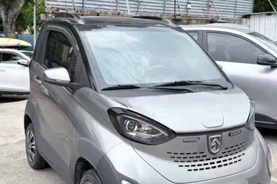 Baojun E100 2019, 83800 км, за 28248.21 CNY
