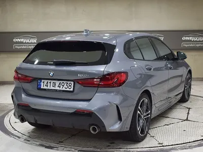 BMW 1-Series 2022, 30914 км, за 26800000 KRW
