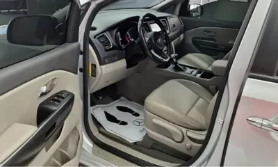 Kia Canival 2017, 128165 км, за 10200000 KRW - фото 9