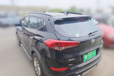 Hyundai Tucson 2015, 68100 км, за 57572 CNY