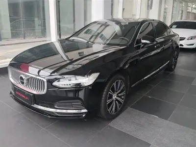 Volvo S90 PHEV · 2020 год