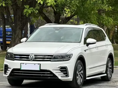 Volkswagen 途观L插电混动 · 2021 год