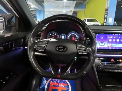 Hyundai Avante 2017, 120888 км, за 6300000 KRW - фото 10