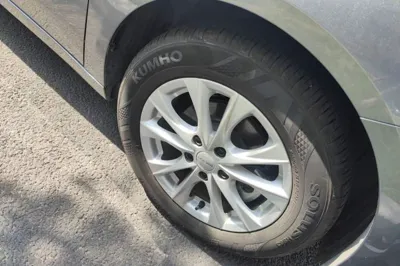 Roewe i5 2023, 5400 км, за 58238.2 CNY - фото 8