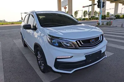 Geely Auto Vision X3 2020, 75000 км, за 41851.12 CNY - фото 3