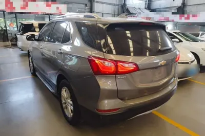 Chevrolet Equinox 2017, 85300 км, за 51732.55 CNY