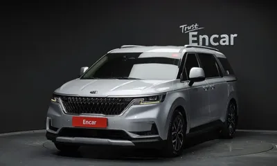 Kia Canival · 2021 год
