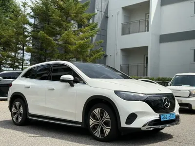 Mercedes-Benz EQE 2024, 6500 км, за 76000000 KRW