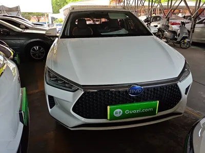 BYD e2 2021, 23600 км, за 65117.75 CNY