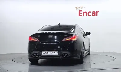 Hyundai Genesis 2009, 124440 км, за 3500000 KRW