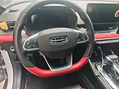 Geely Emgrand S 2021, 37800 км, за 37000 CNY - фото 6