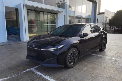 Toyota bZ3 · 2023 год