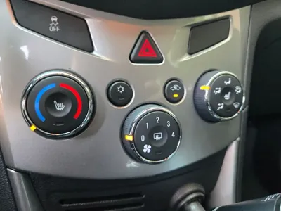 ChevroletGMDaewoo Trax 2013, 96000 км, за 4300000 KRW - фото 17