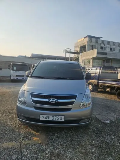 Hyundai Starex · 2012 год