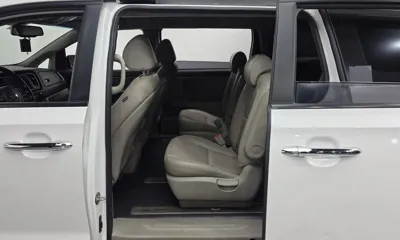 Kia Canival 2019, 156450 км, за 8600000 KRW - фото 12