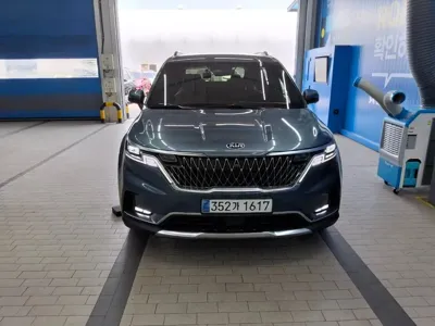Kia Canival · 2021 год