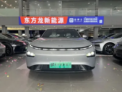 Xpeng P7 · 2022 год