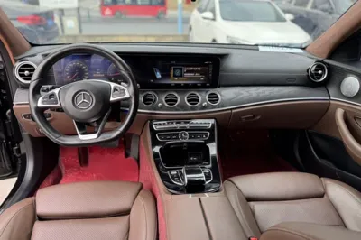 Mercedes-Benz E-Class 2017, 138600 км, за 144293.7 CNY - фото 9