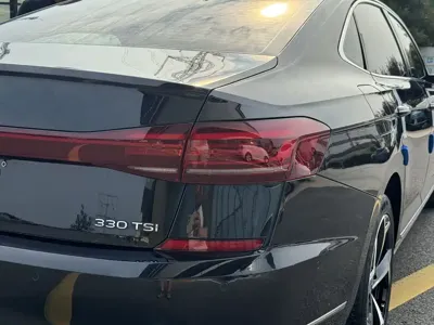 Volkswagen Passat 2023, 40000 км, за 99500 CNY - фото 16