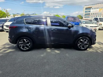 Kia Sportage 2019, 97015 км, за 15000000 KRW