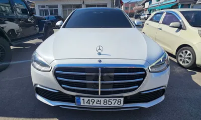 Mercedes-Benz S-Class · 2025 год