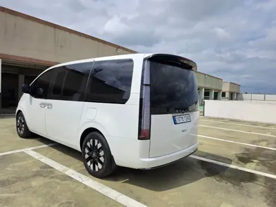 Hyundai Staria 2025, 2499 км, за 66000000 KRW