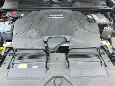 Audi Q8 2021, 97500 км, за 352000 CNY - фото 10