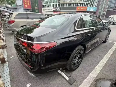 Mercedes-Benz E-Class 2026, 100 км, за 325000 CNY - фото 3