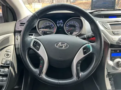 Hyundai Avante 2011, 170000 км, за 2290000 KRW - фото 8