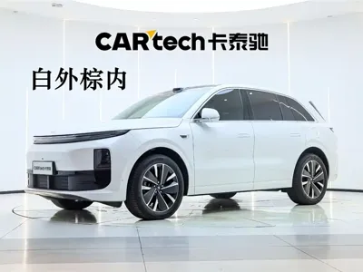 Li Auto Li L6 · 2025 год