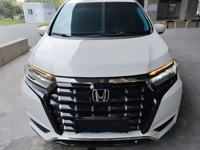 Honda Elysion 2023, 104700 км, за 169300 CNY - фото 3